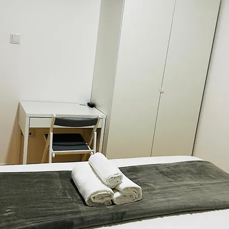 Δωμάτια σε οικογενειακή κατοικία Pensamento 12b *